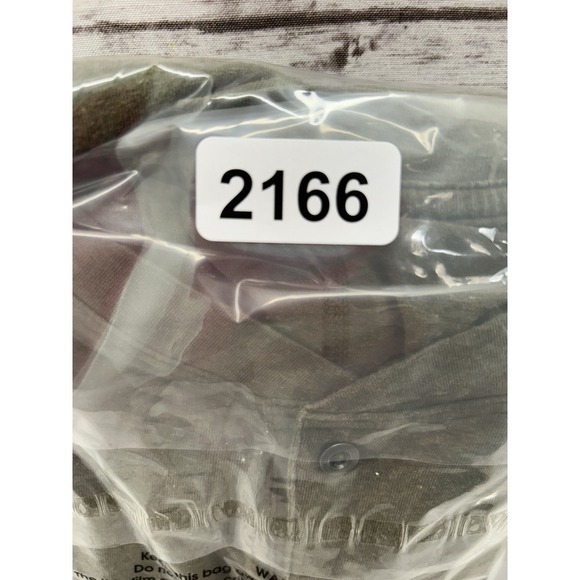 Lululemon Henley Shirt Men's XL Military Green Performance Active Stretch READ - Picture 7 of 7